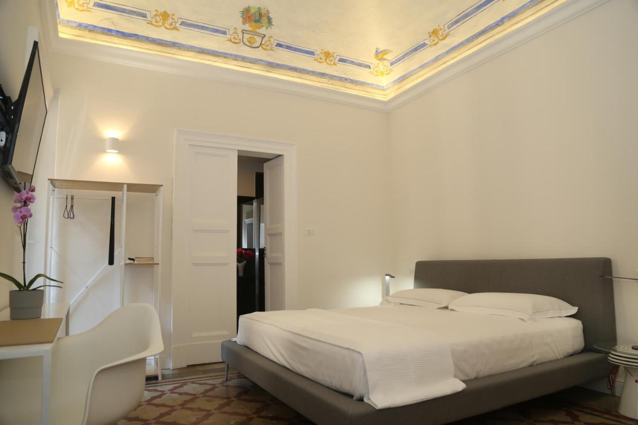 Palazzo del Verga Aeroporto di Catania Fontana Rossa Esterno foto