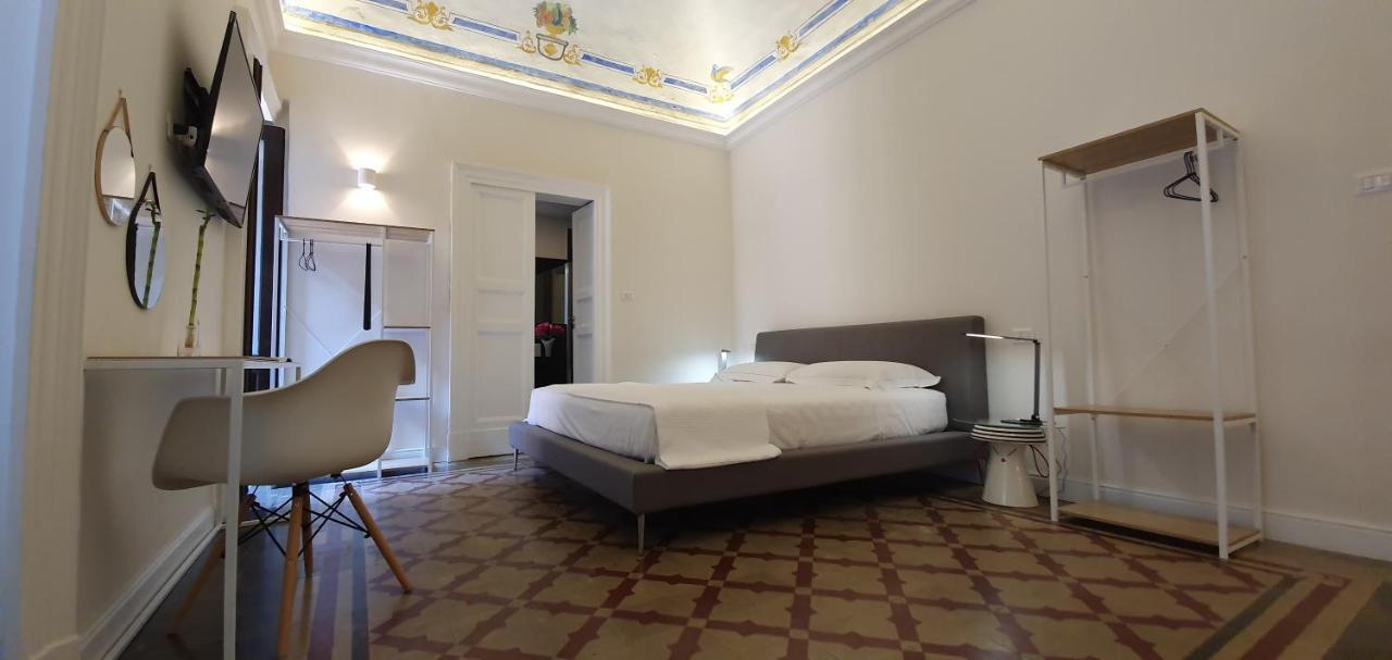 Palazzo del Verga Aeroporto di Catania Fontana Rossa Esterno foto